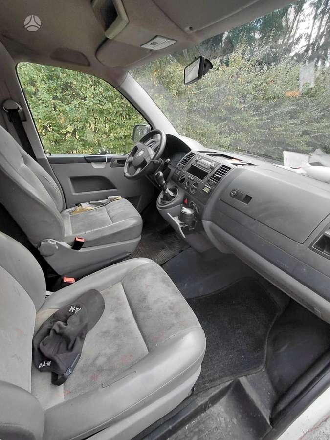 Volkswagen Transporter - 3