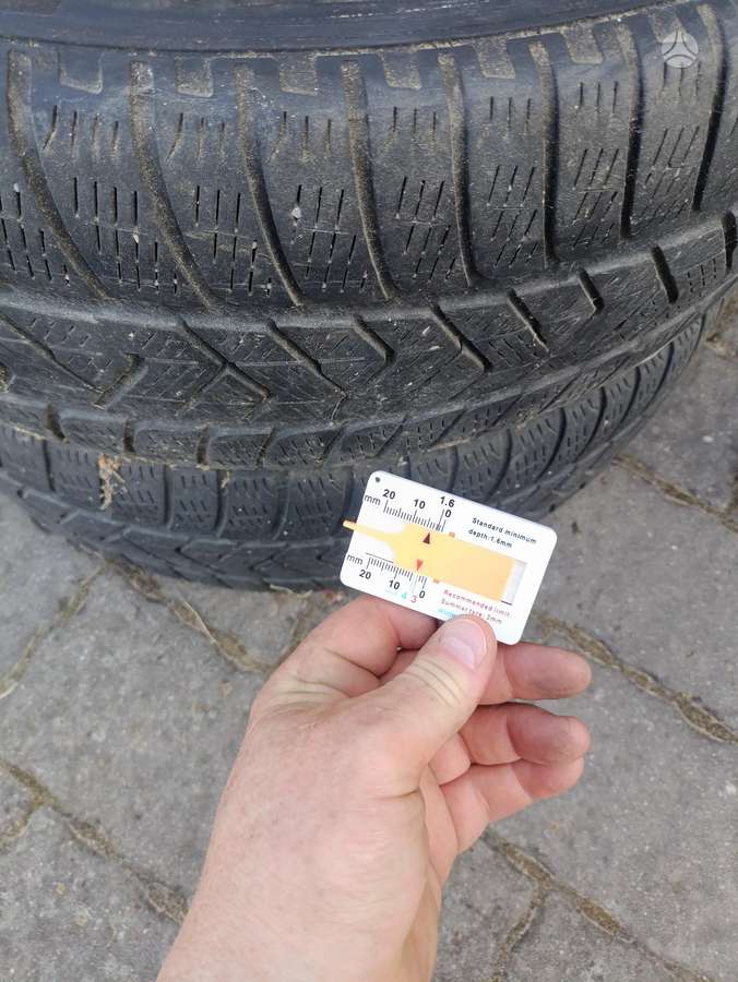 Petlas, all-season 235/55 R19