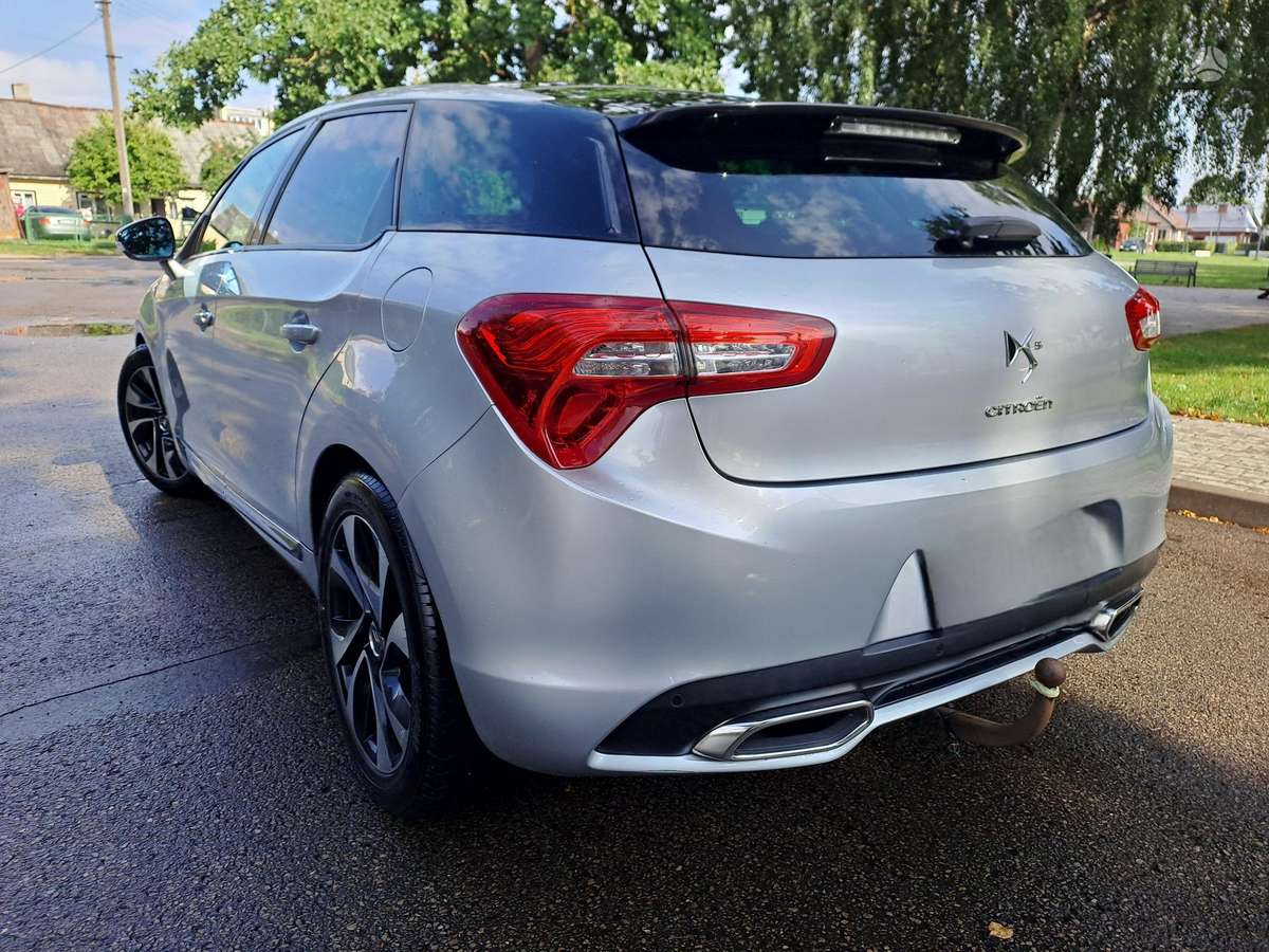 Citroën DS5 - 4
