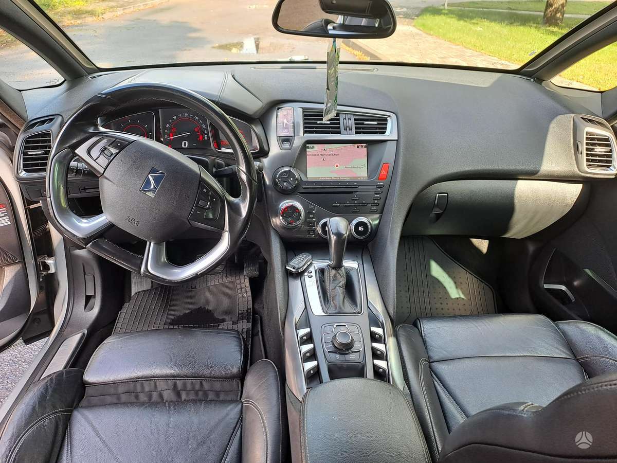 Citroën DS5 - 11
