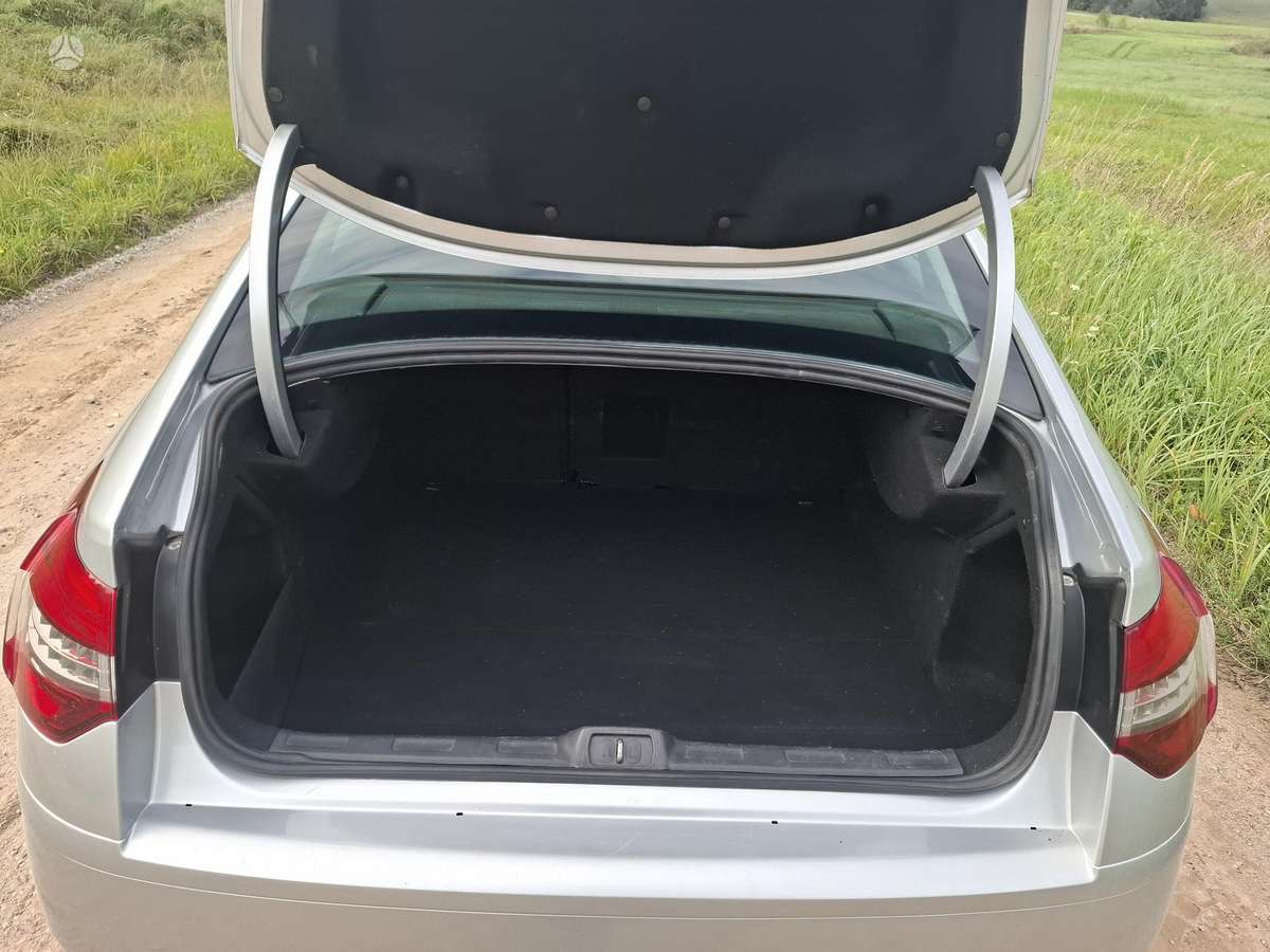 Citroen C5, 1.6 l., Седан