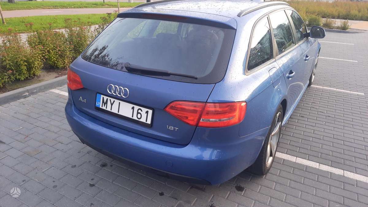 Audi A4, 1.8 l., Универсал