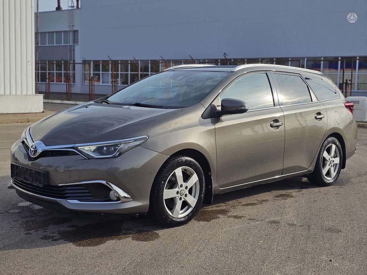 Toyota Auris - 3