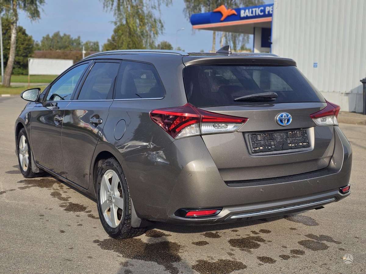 Toyota Auris - 9