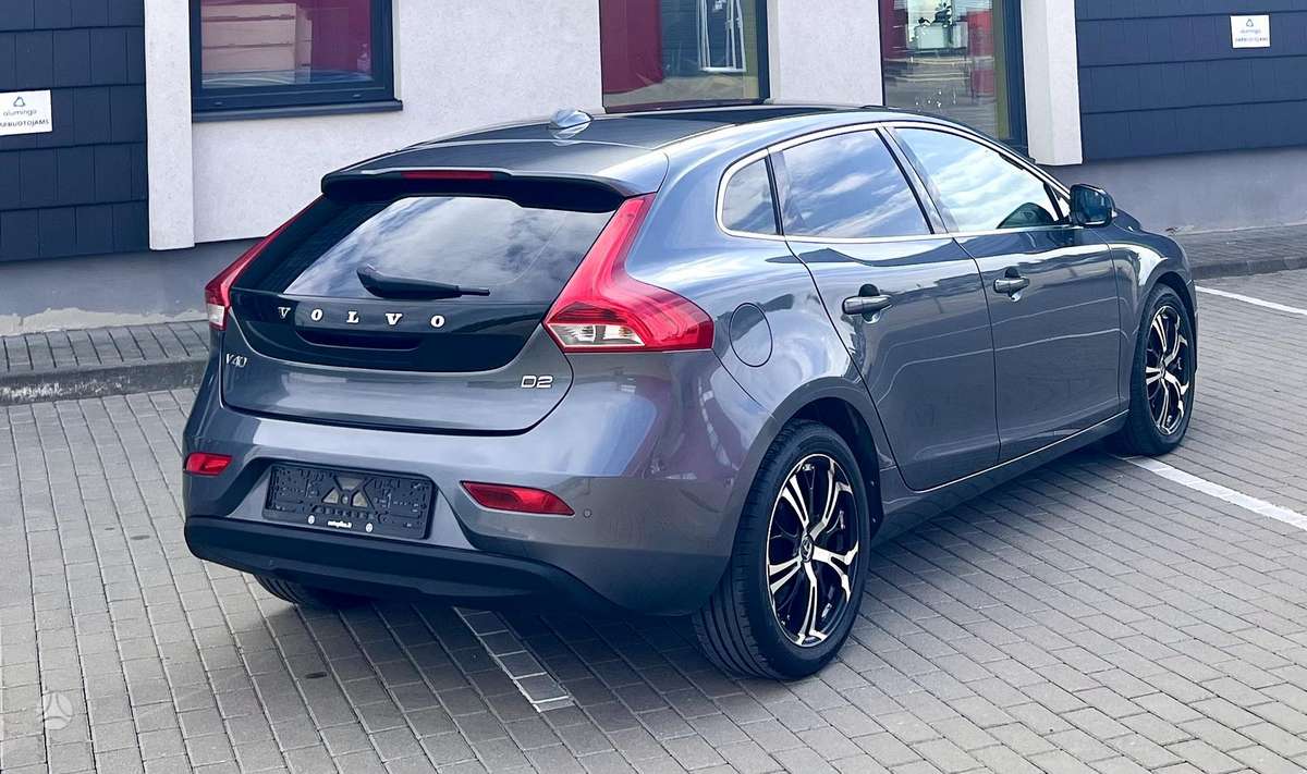 Volvo V40 - 3