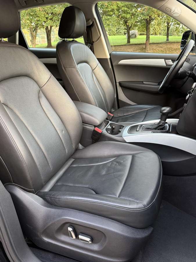 Audi Q5, 2.0 l., off-road / crossover