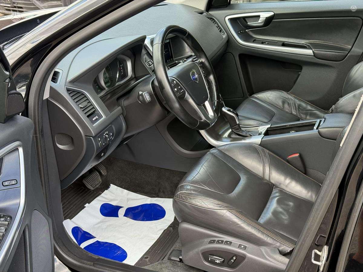 Volvo XC60 - 11