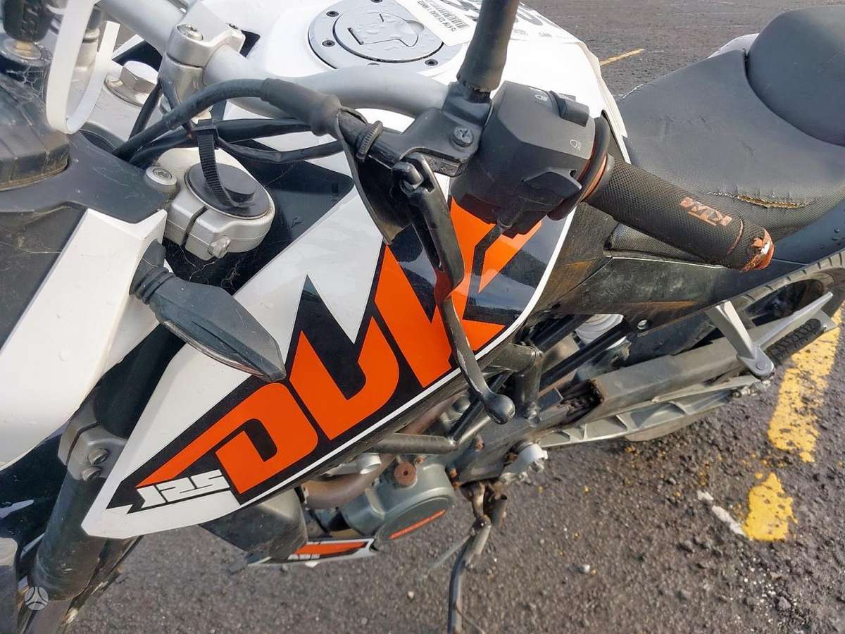 KTM Duke, street / klasikiniai