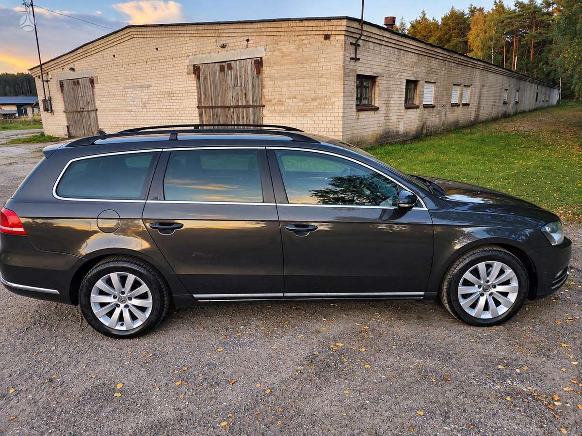Volkswagen Passat, 2.0 l., Универсал