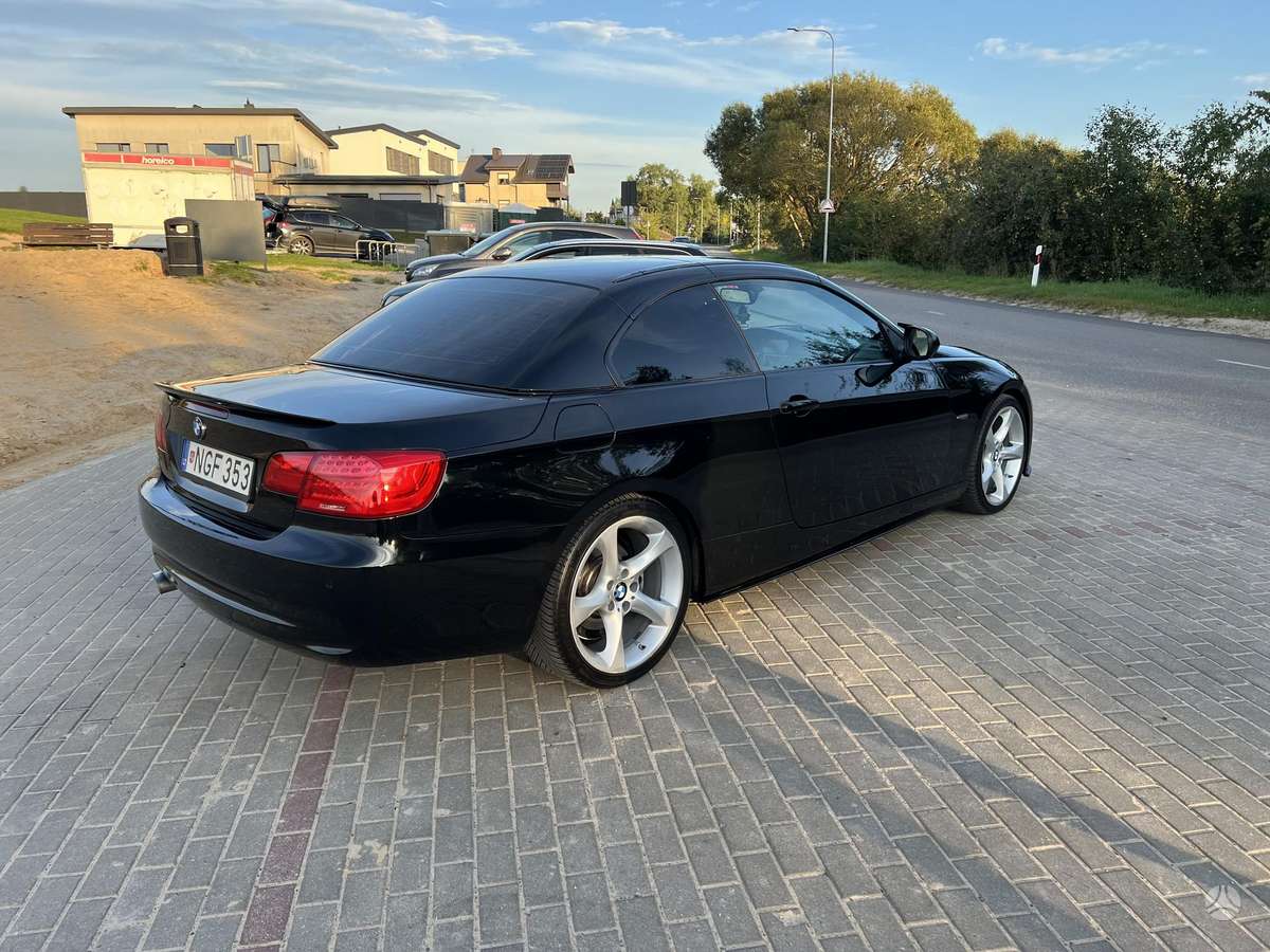 BMW 320, 2.0 l., Кабриолет