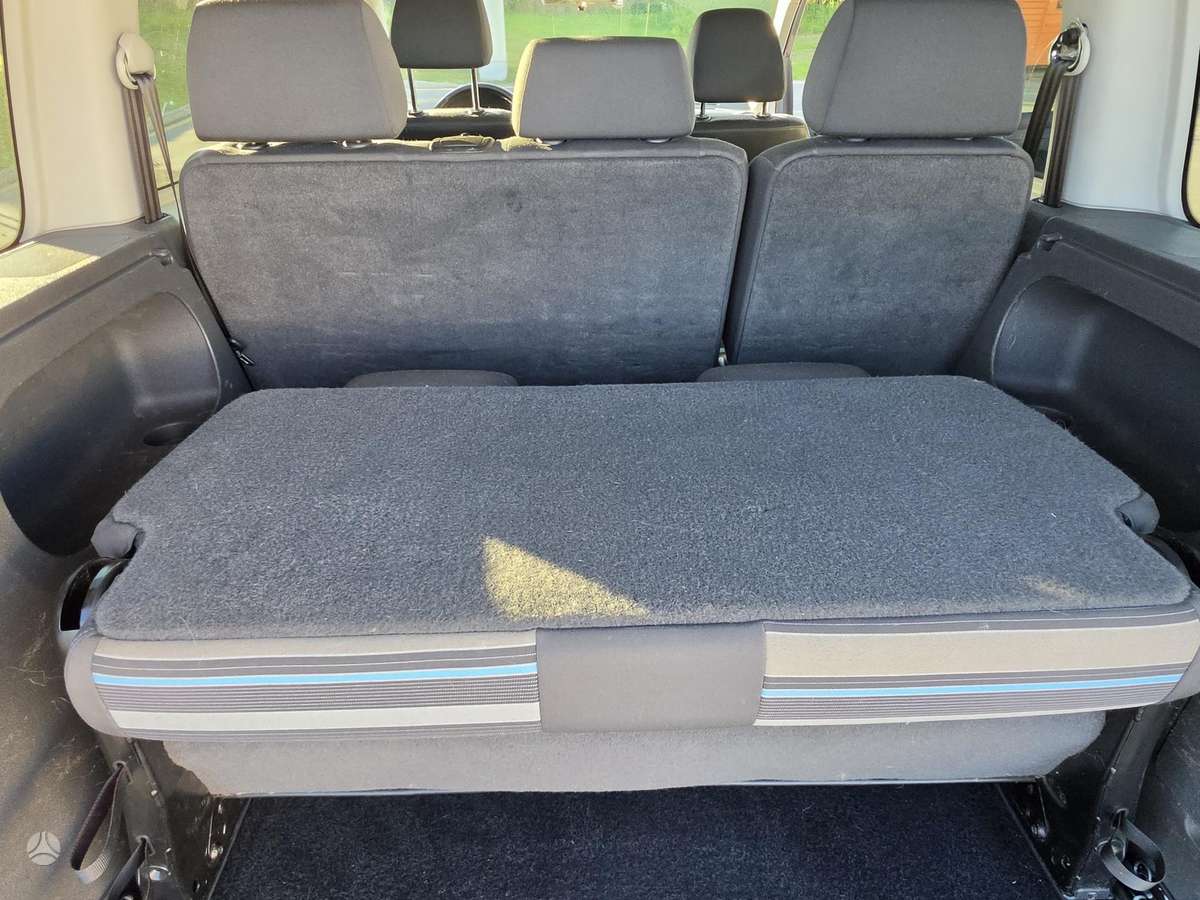 Volkswagen Caddy - 7