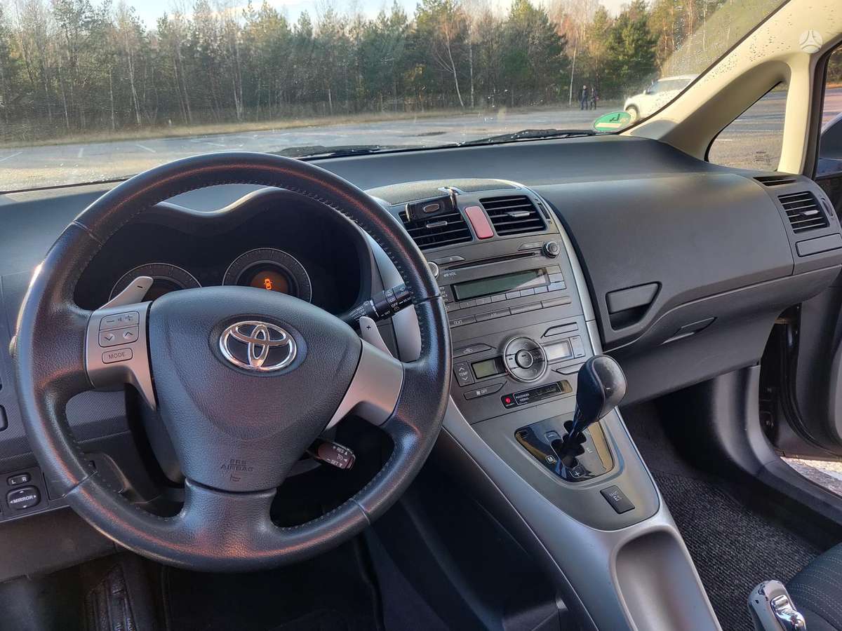 Toyota Auris - 9