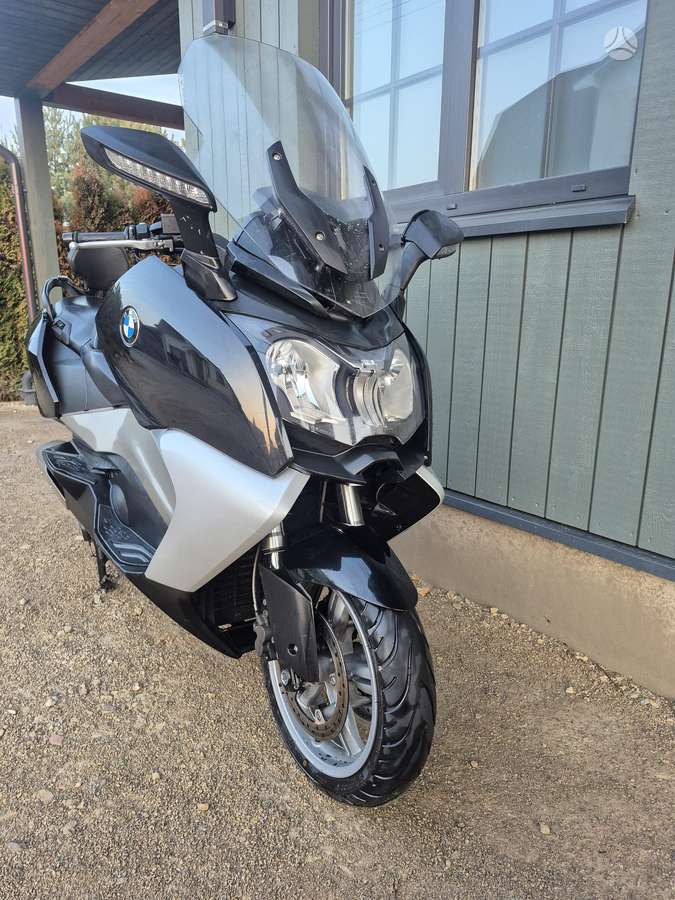 BMW C 650 GT 647cc, scooters / mopeds