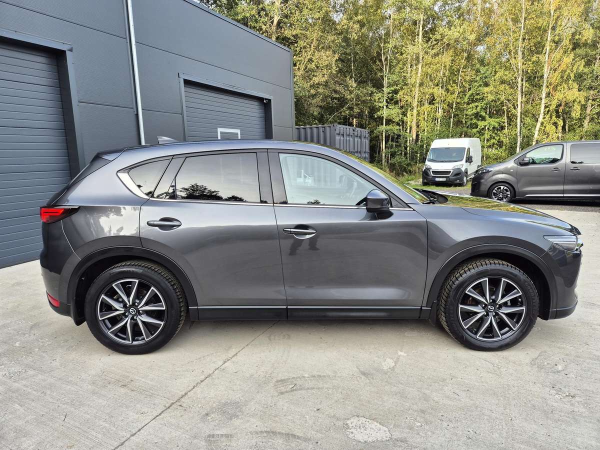 Mazda CX-5, 2.2 l., Внедорожник / Кроссовер