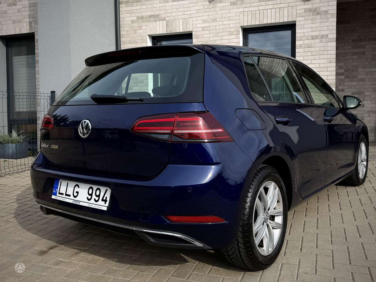 Volkswagen Golf - 7