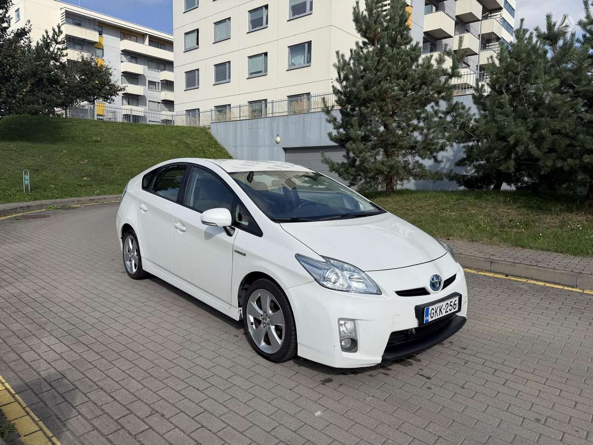 Toyota Prius - 7