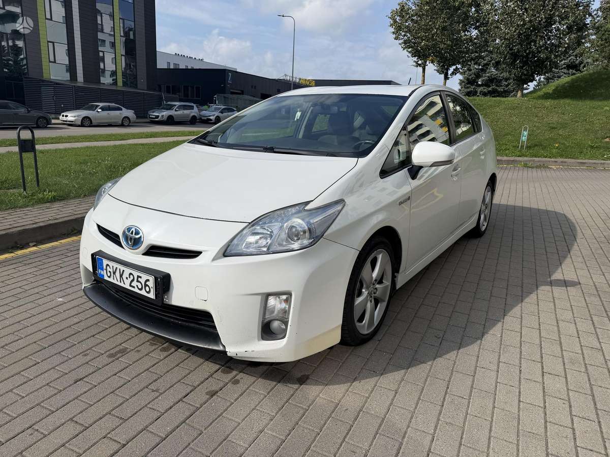 Toyota Prius - 9