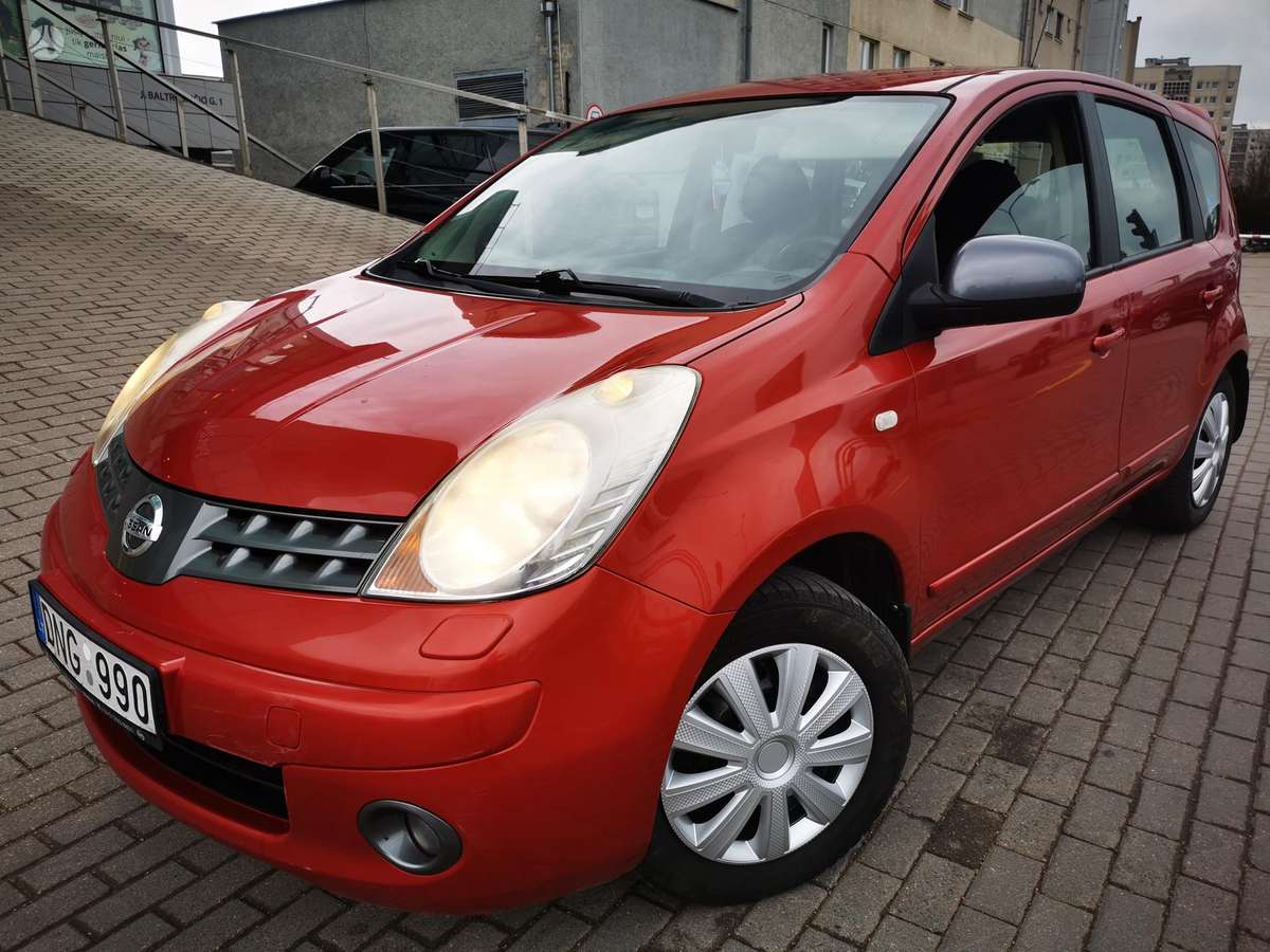 Nissan Note, 1.4 l., Хэтчбек