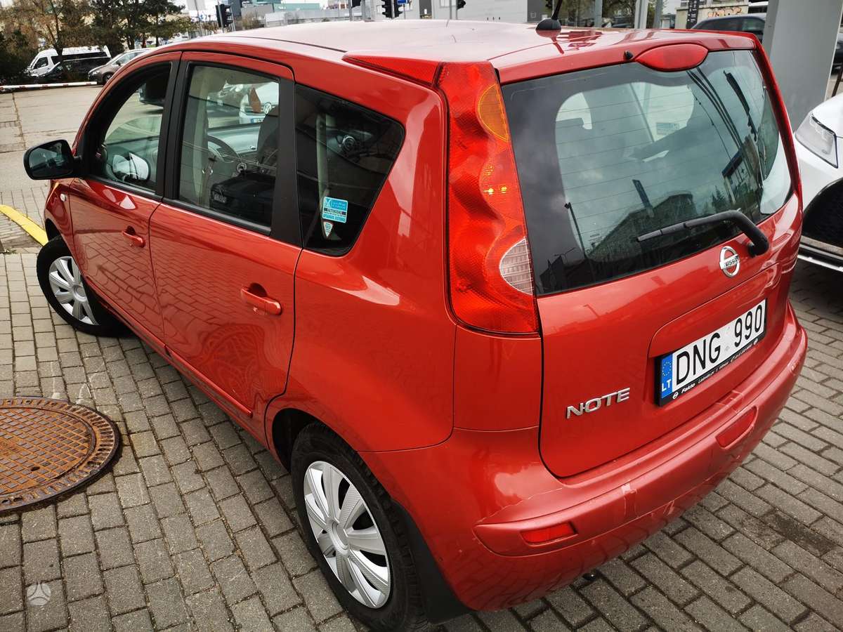 Nissan Note, 1.4 l., Хэтчбек