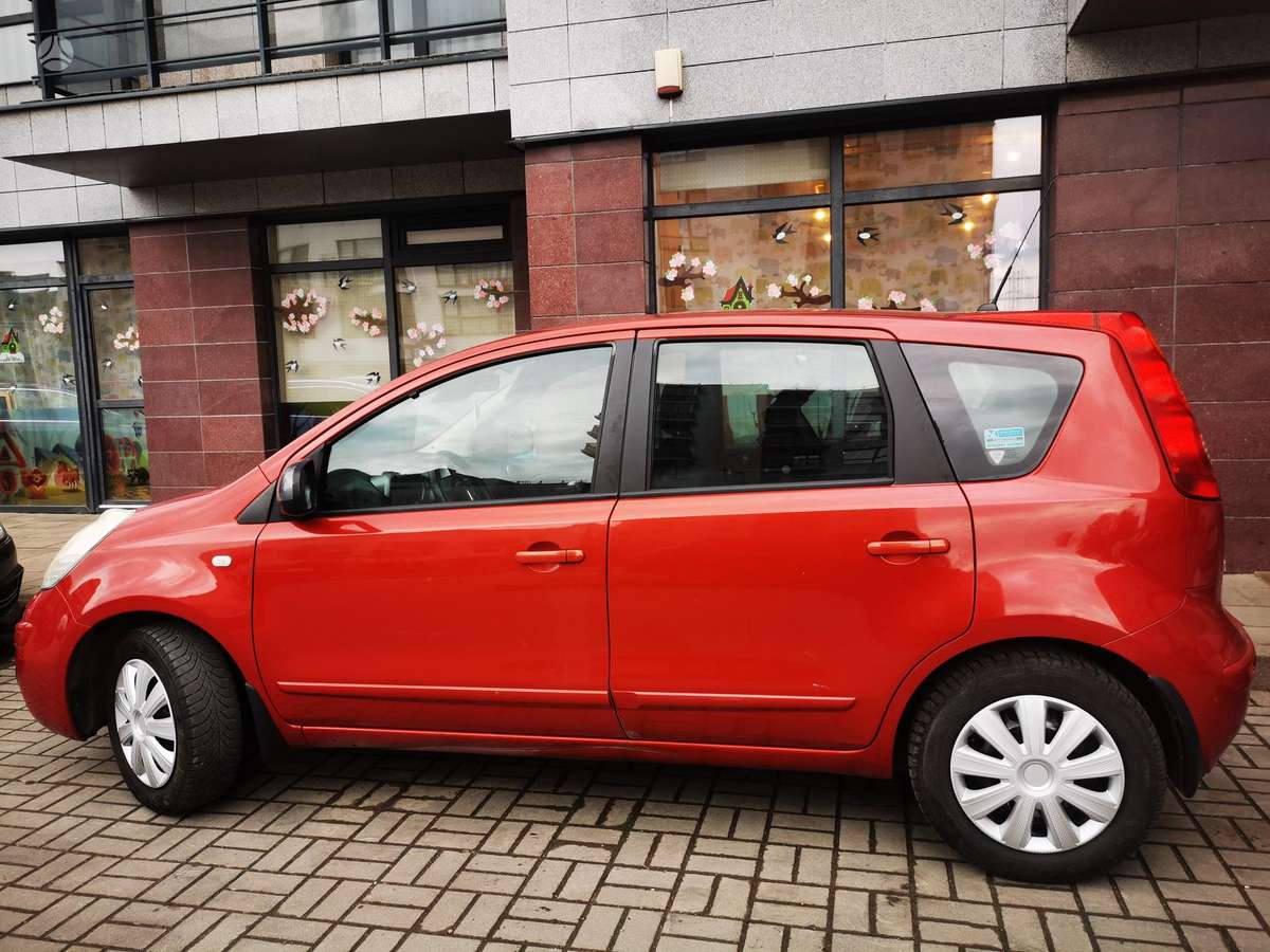 Nissan Note, 1.4 l., Хэтчбек
