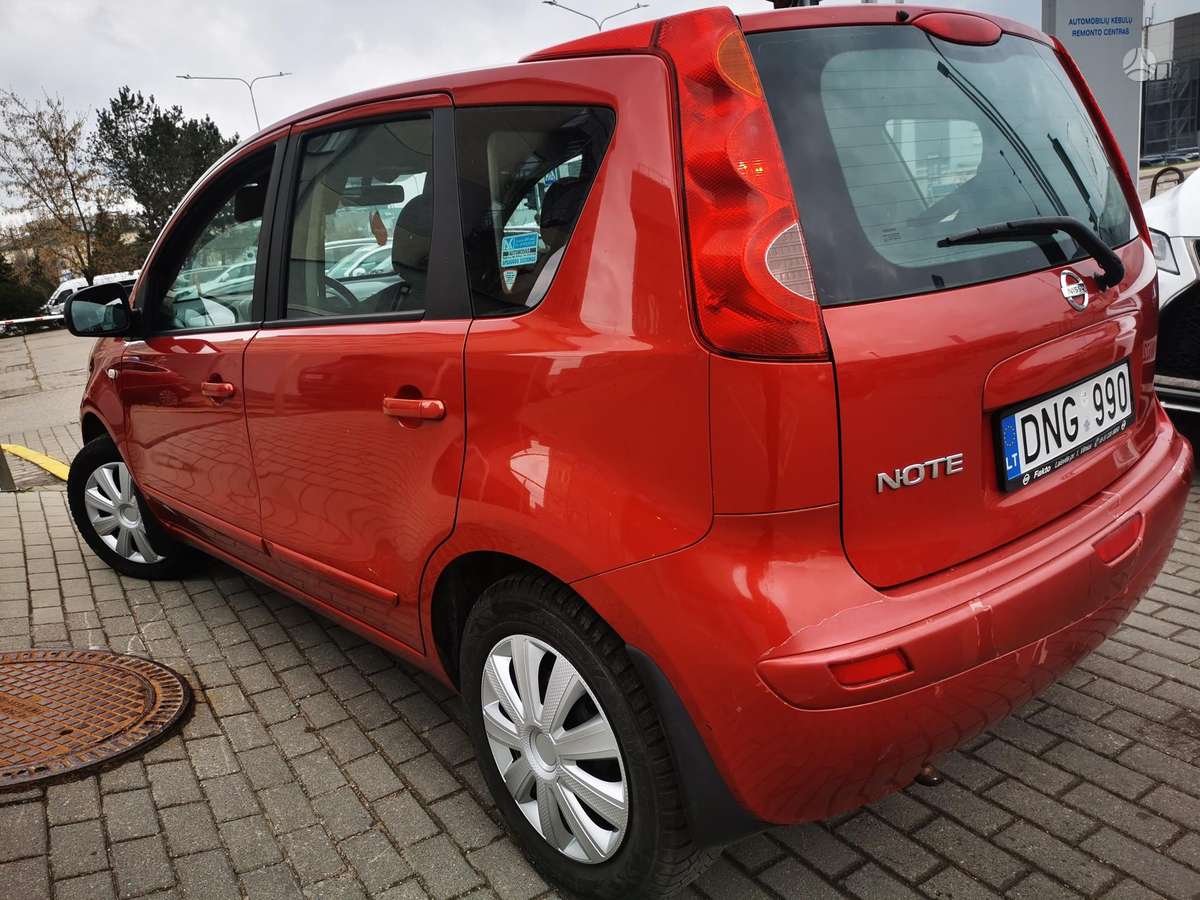 Nissan Note, 1.4 l., Хэтчбек
