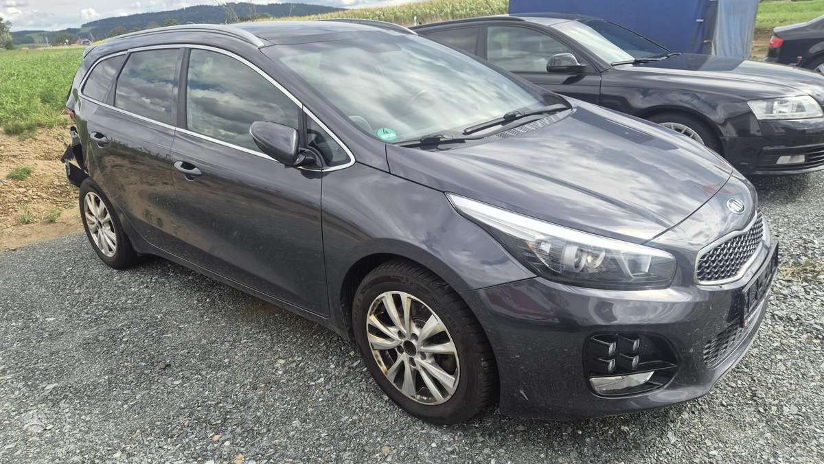 Kia Ceed, 1.6 l., universalas