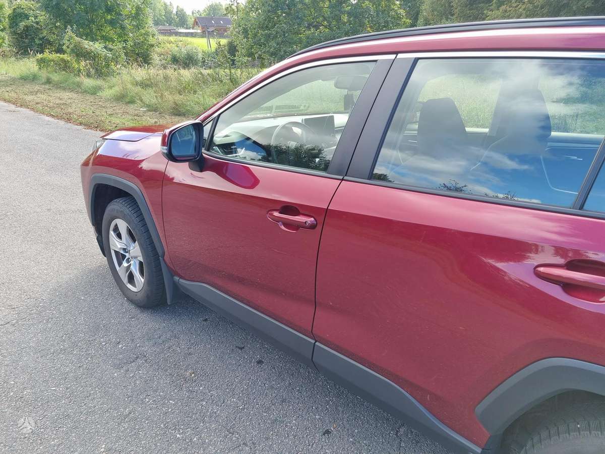 Toyota RAV4 - 2