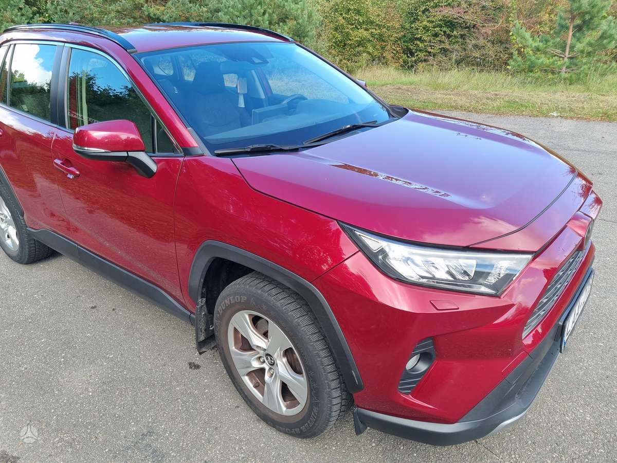 Toyota RAV4 - 5