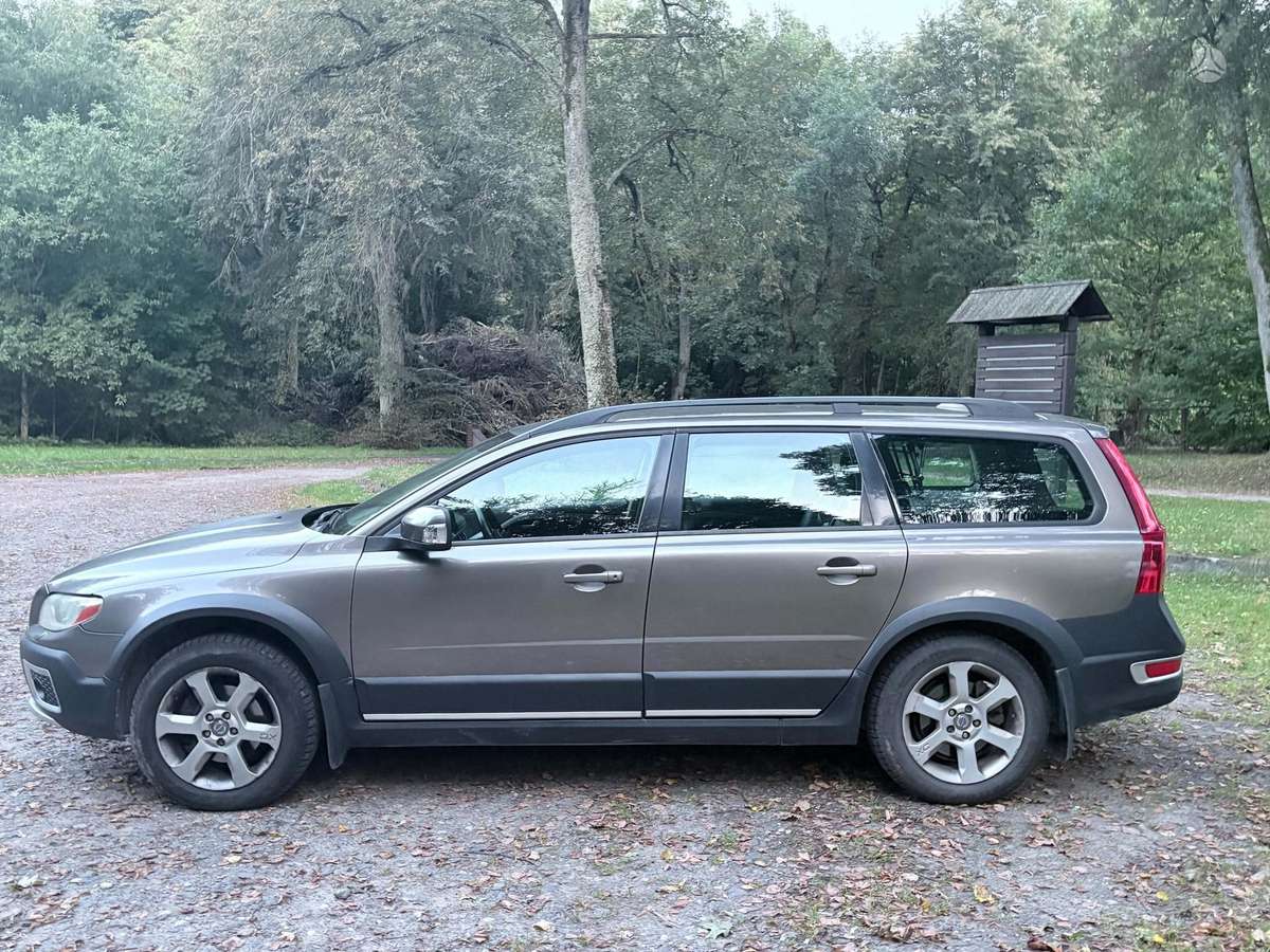Volvo XC70 - 5