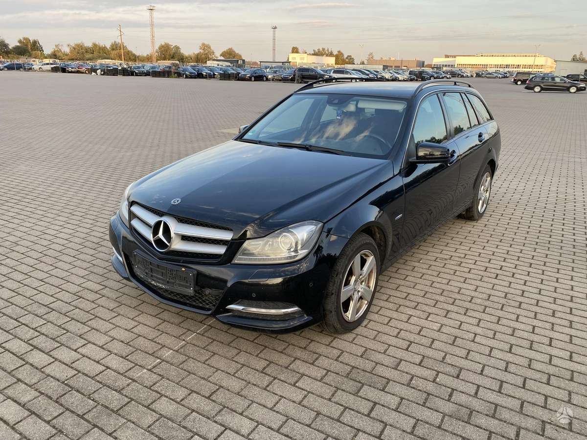 Mercedes-Benz C200, Универсал