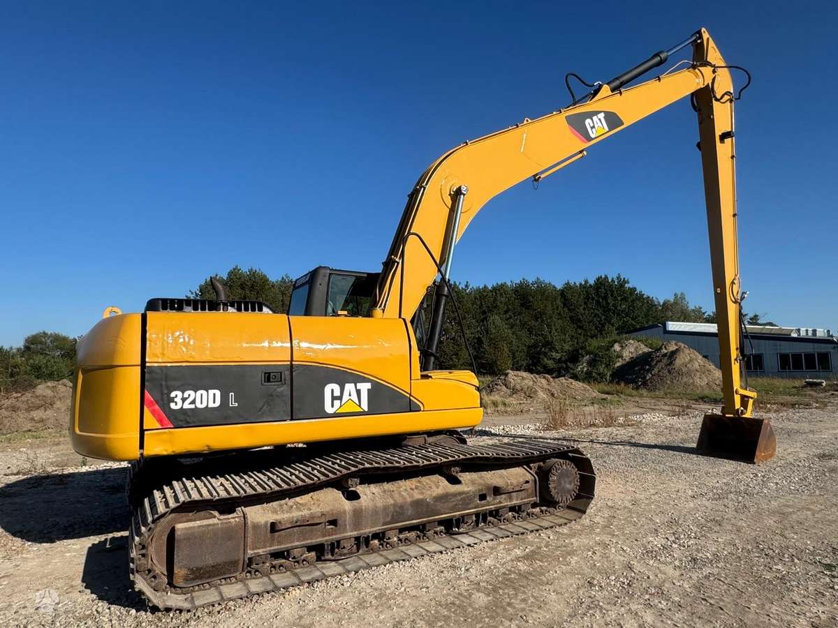 Caterpillar 320DL LONG, ekskavatoriai