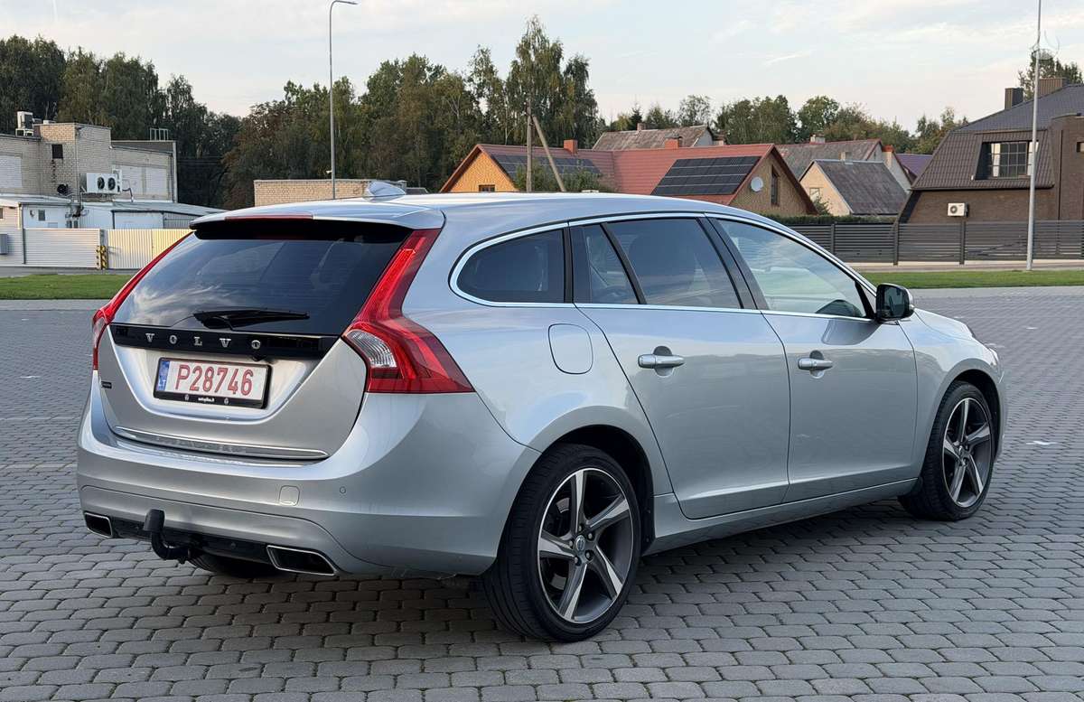 Volvo V60 - 4