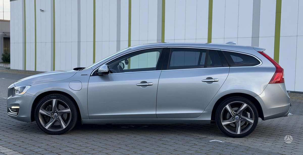 Volvo V60 - 10