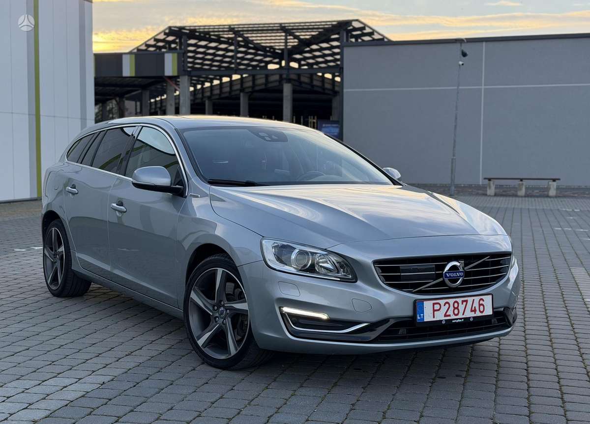 Volvo V60 - 11