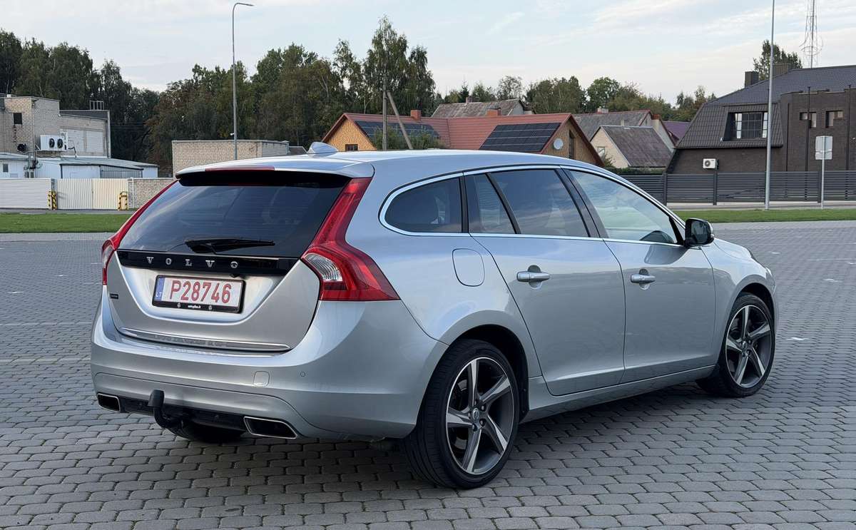 Volvo V60 - 12