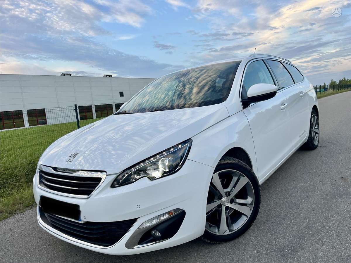 Peugeot 308 - 1