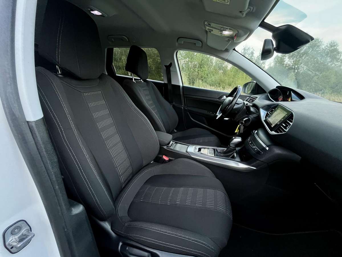 Peugeot 308 - 7