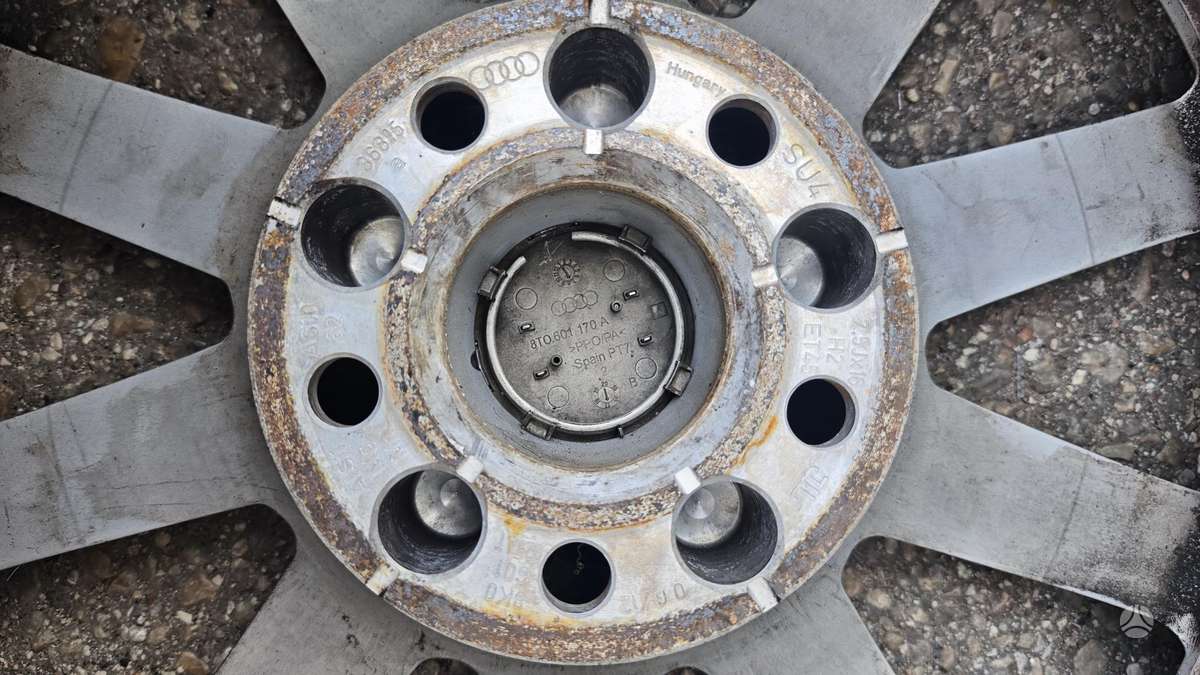 Audi, vieglmetāla, R16