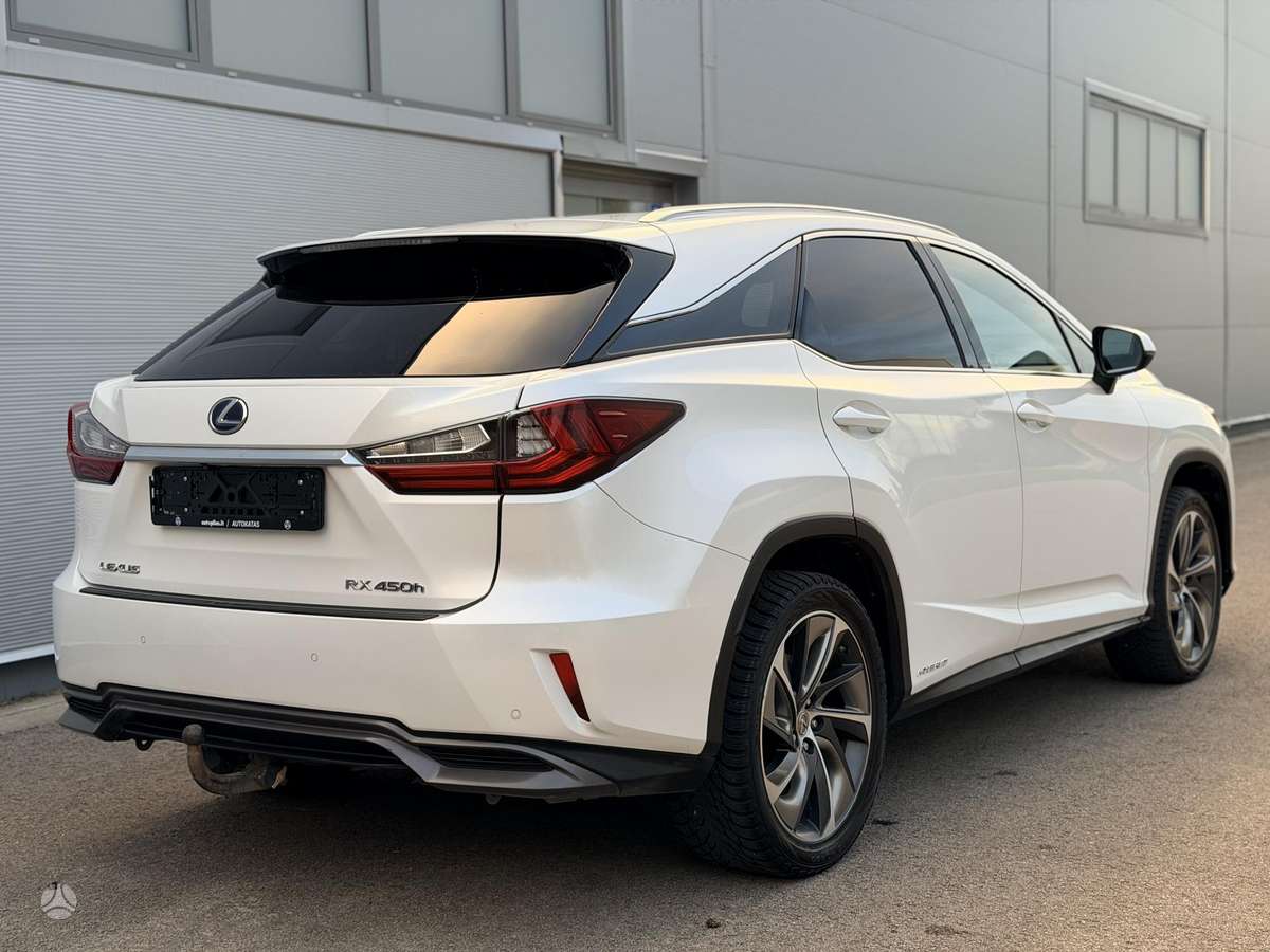 Lexus RX 450h - 12