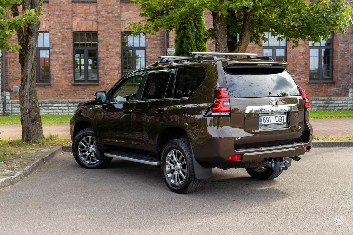 Toyota Land Cruiser - 10