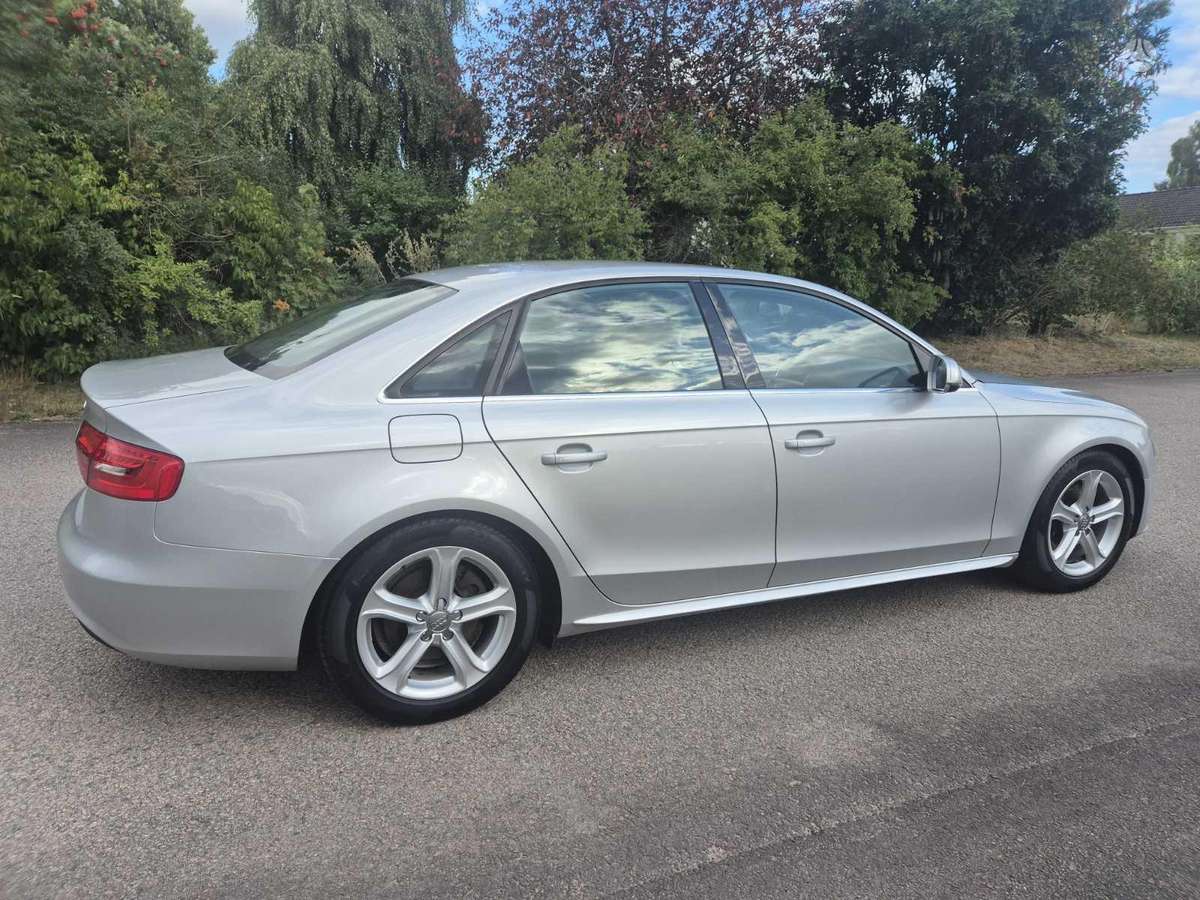 Audi A4 - 8