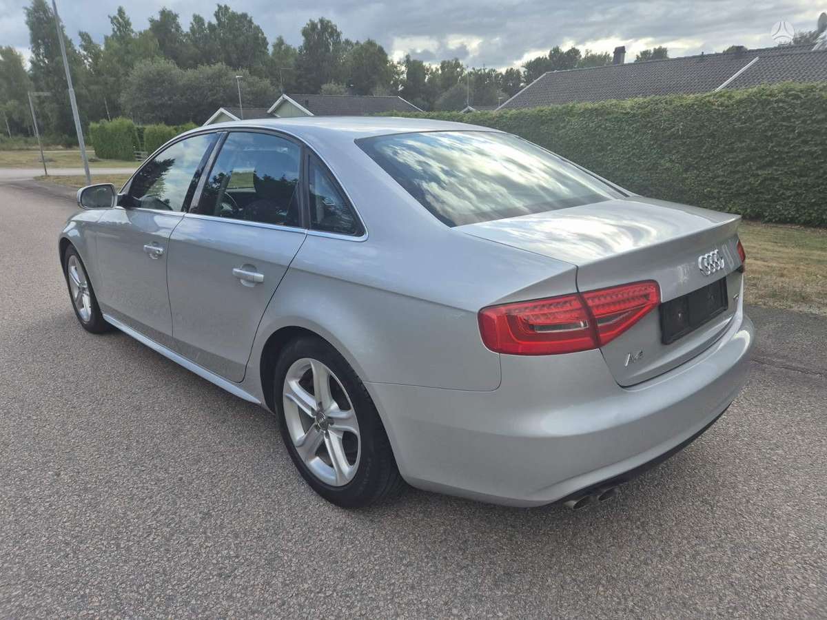 Audi A4 - 4