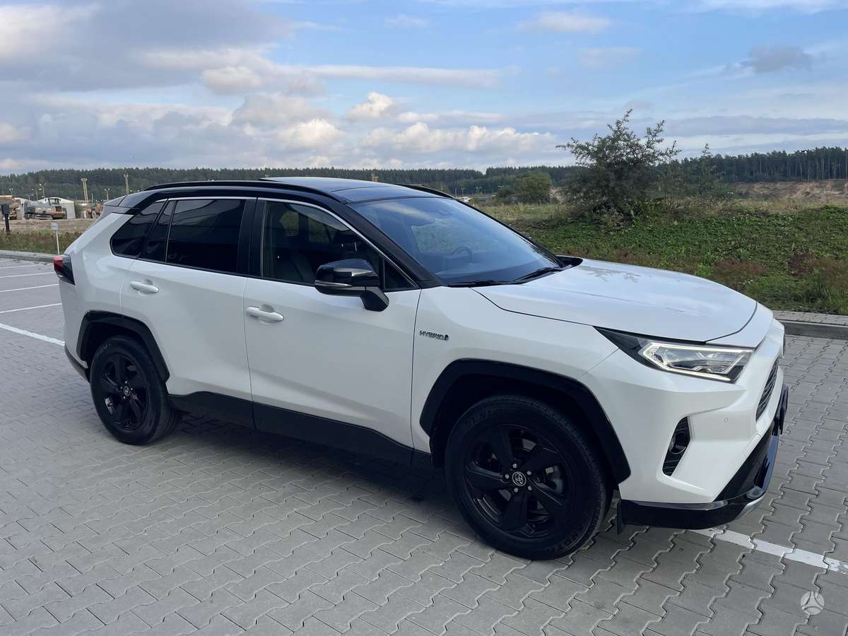 Toyota RAV4 - 3