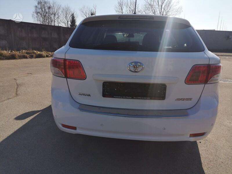 Toyota Avensis - 3