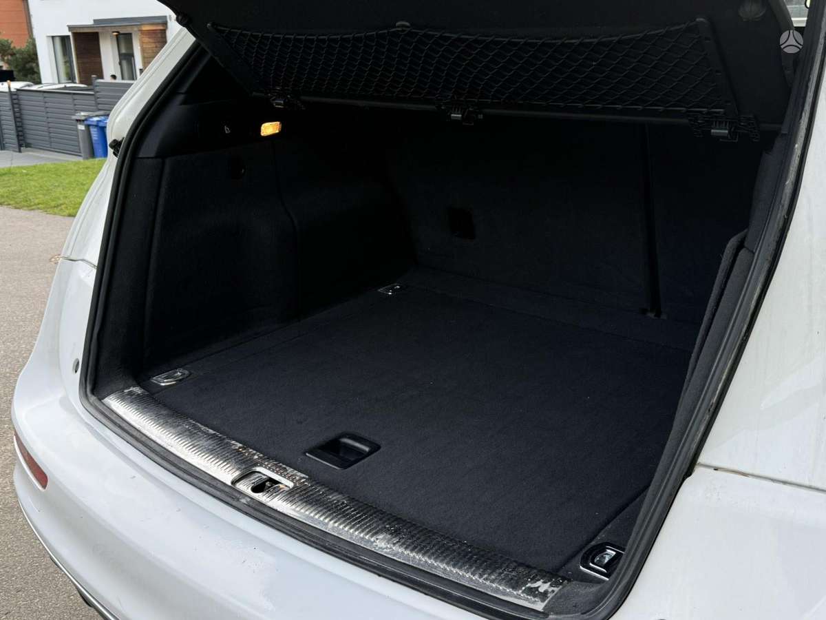 Audi Q5, 3.0 l., Внедорожник / Кроссовер