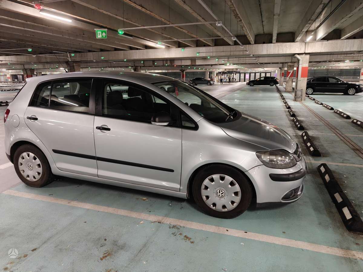 Volkswagen Golf Plus - 2