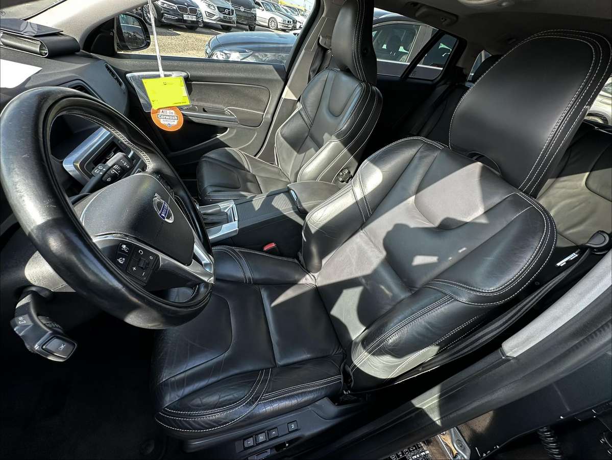 Volvo V60, 2.4 l., Универсал