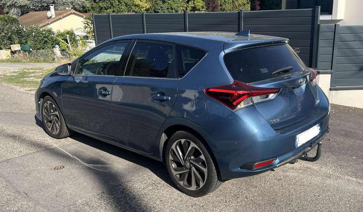 Toyota Auris - 5