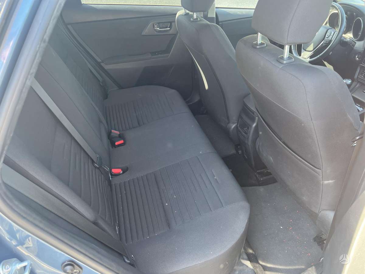 Toyota Auris, 1.2 l., hatchback