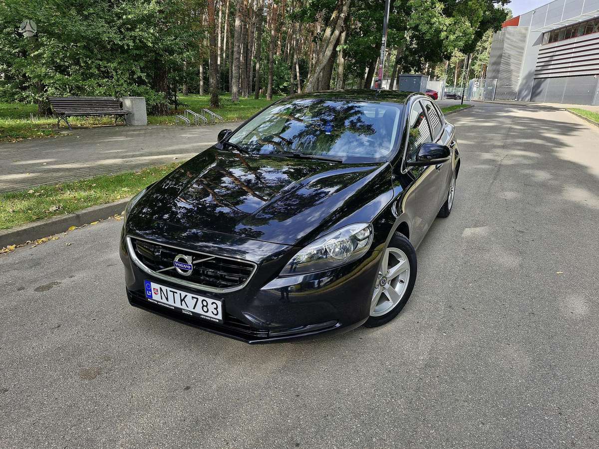 Volvo V40 - 9